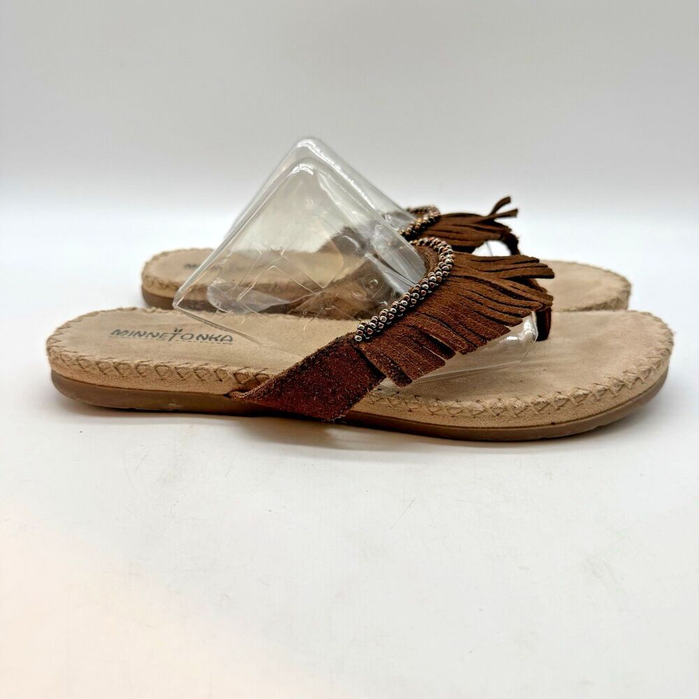 Minnetonka Thong Sandals Women’s 9 Brown Suede Beaded Southwest Fringe Flip Flop